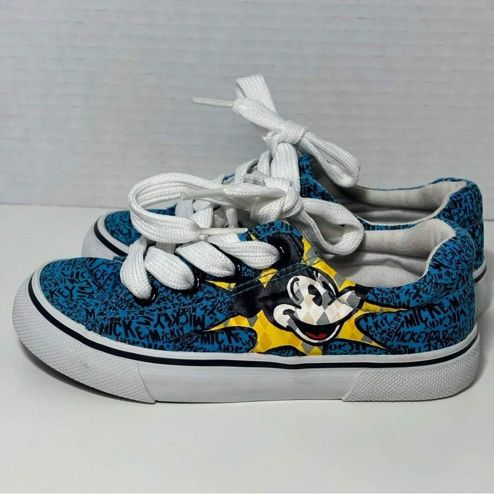 Disney‎ store, Mickey Mouse kids shoes